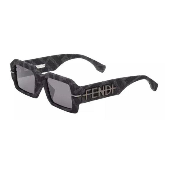 NEW FENDI UNISEX SUNGLASSES FENDI FE40074U 05A BLACK GREY EYEWEAR - Picture 1 of 4
